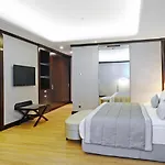 Crowne Plaza Convention Center & Thermal By Ihg 5*