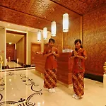 Hotel Crowne Plaza Convention Center & Thermal By Ihg 5*