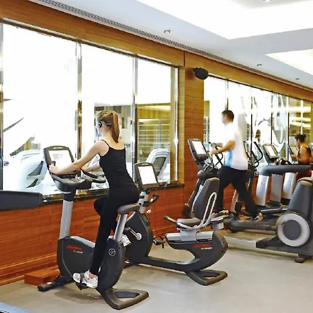 호텔 크라운 플라자 부르사 컨벤션 센터 앤드 테르말 스파