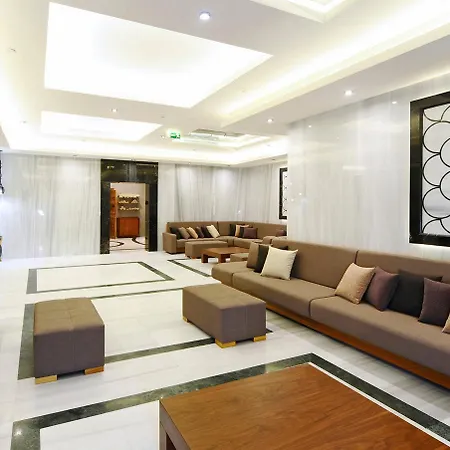 Szálloda Crowne Plaza Convention Center & Thermal By Ihg 5*