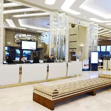 크라운 플라자 부르사 컨벤션 센터 앤드 테르말 스파 호텔