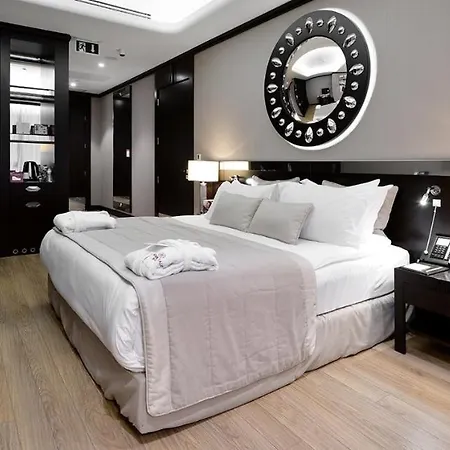 クラウン プラザ コンベンション センター ＆ サーマル スパ 5* ブルサ