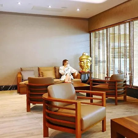 クラウン プラザ コンベンション センター ＆ サーマル スパ ブルサ