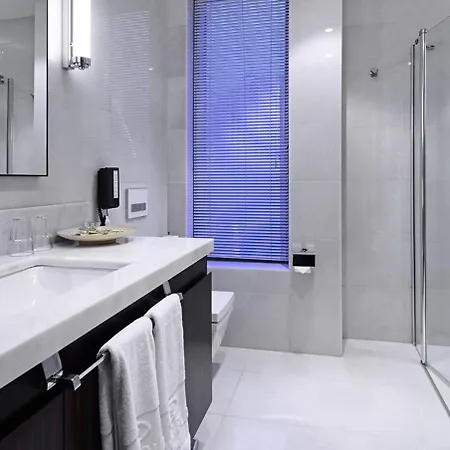 Crowne Plaza Convention Center & Thermal By Ihg 5*