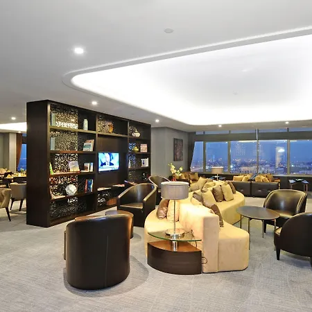 호텔 크라운 플라자 부르사 컨벤션 센터 앤드 테르말 스파 5*