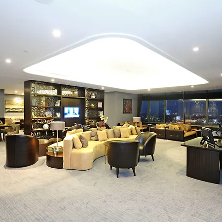 크라운 플라자 부르사 컨벤션 센터 앤드 테르말 스파 호텔