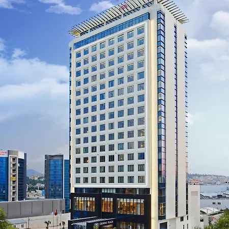 호텔 크라운 플라자 부르사 컨벤션 센터 앤드 테르말 스파
