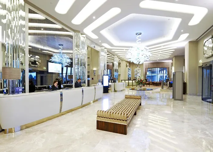 Crowne Plaza Convention Center & Thermal By Ihg מלון בורסה