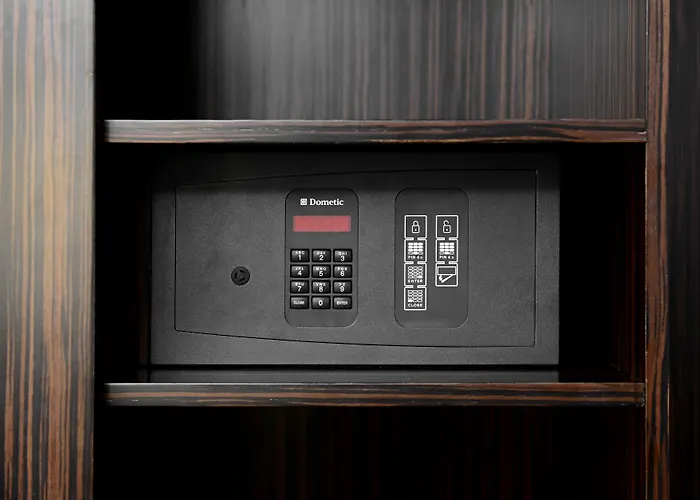 مركز مؤتمرات وسبا العلاج الحراري كراون بلازا بورصا فندق بورصة