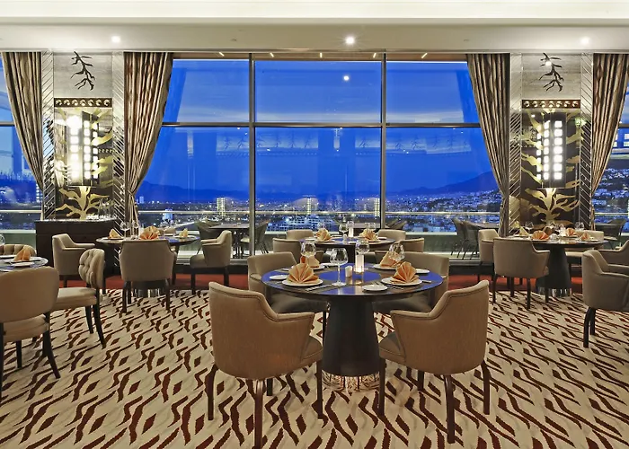 مركز مؤتمرات وسبا العلاج الحراري كراون بلازا بورصا 5* بورصة